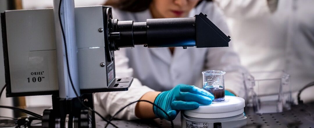 Fotocatalizadores híbridos: solución integral para la eliminación de contaminantes persistentes