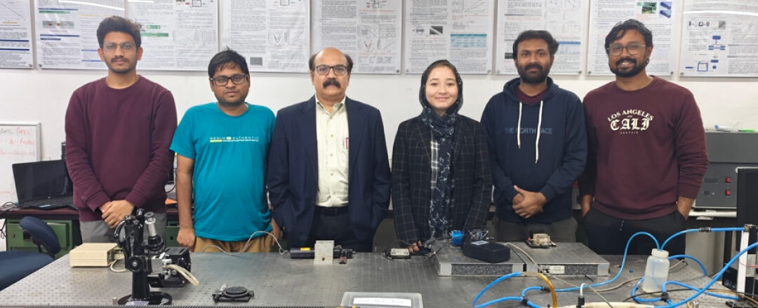 Sensor de fibra óptica para la detección ultrasensible de arsénico en agua potable